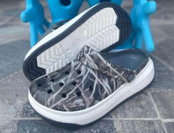 crocs toodler slides 2025