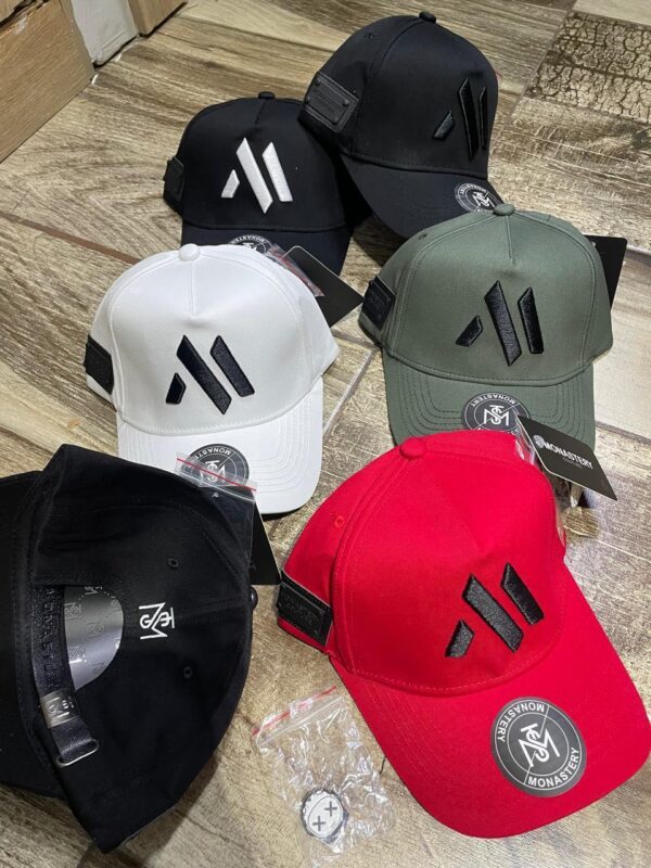 monastery couture gorras 2025
