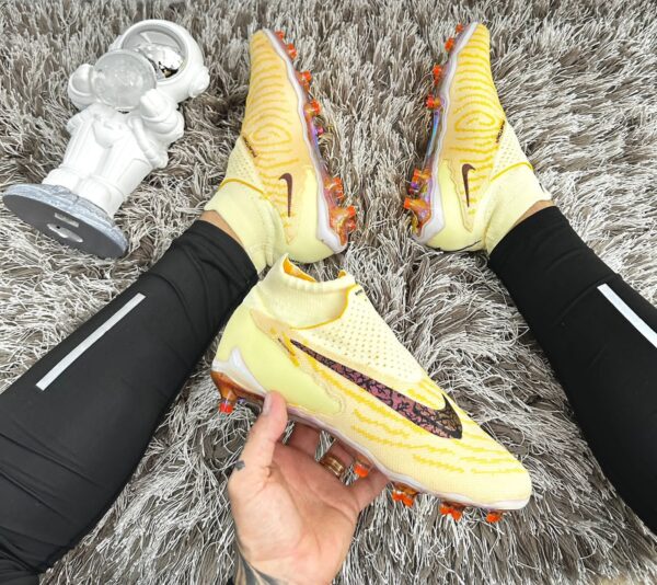 guayos de futbol nike phantom gx