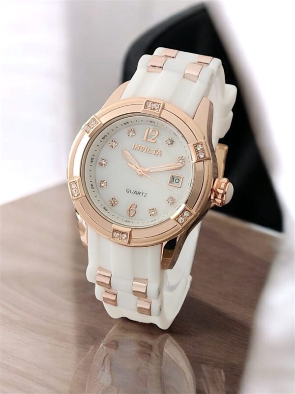 reloj invicta mujer 2025