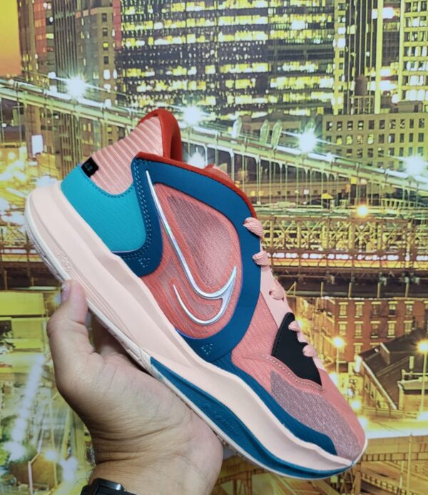 sneakers basketball nike kyrie 5