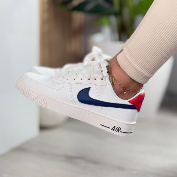 sneakers nike sn low tabla